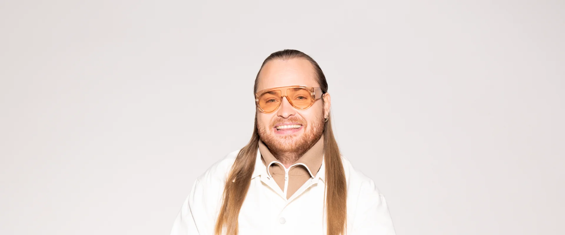 Donnie boeken voor de beste prijs bij Artist Capitol