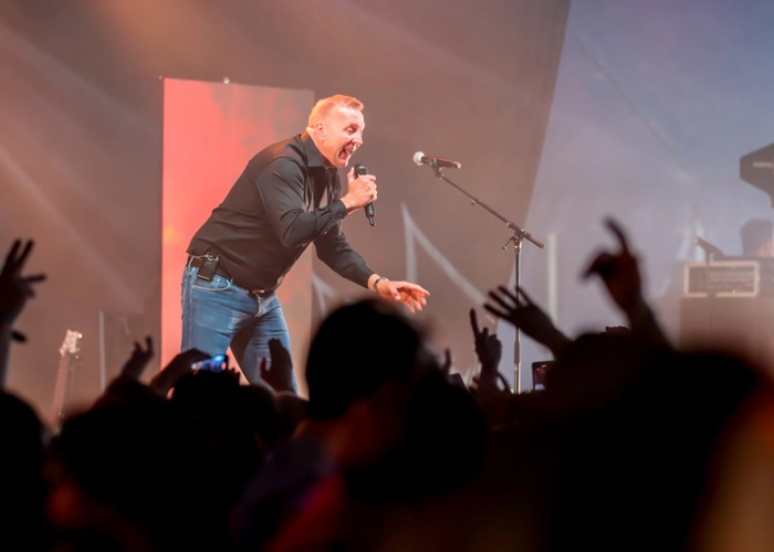 Jannes boeken bij Artist Capitol voor de laagste prijs - Foto Reinier Jansen fotografie