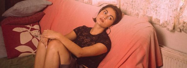 Luna voor de beste prijs boeken bij Artist Capitol