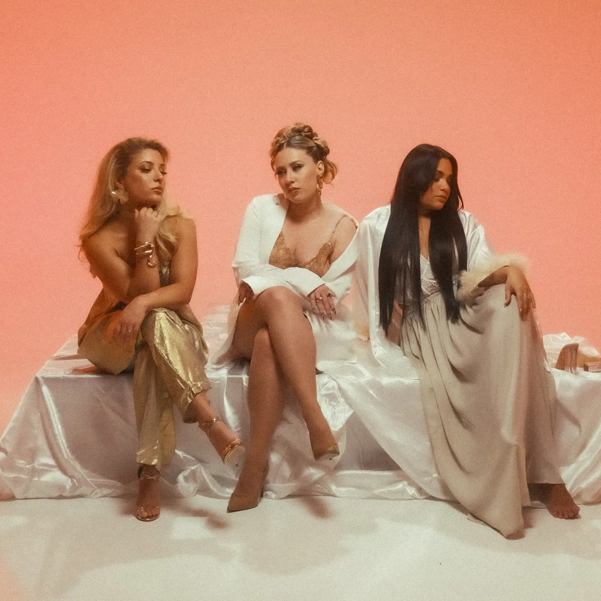 OGENE voor de beste prijs boeken bij Artist Capitol