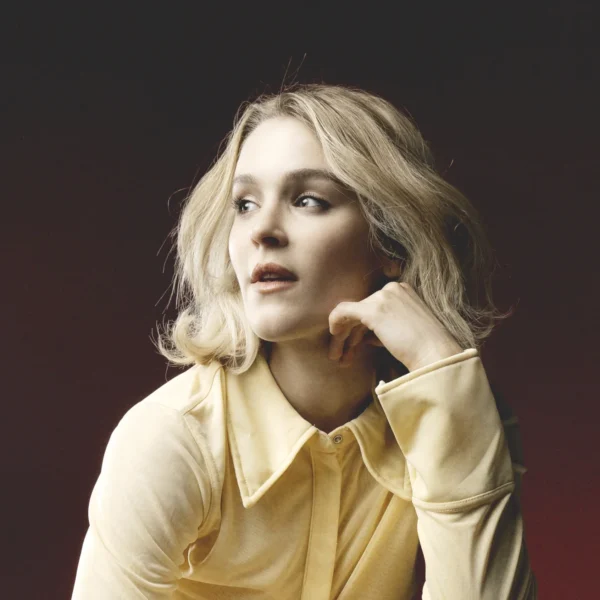 Pommelien Thijs boeken voor de beste prijs bij Artist Capitol