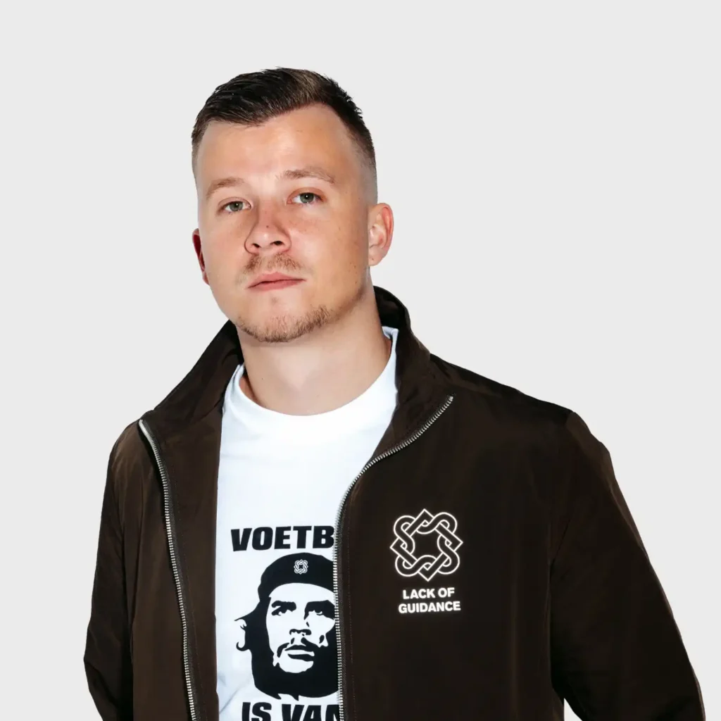 Russo voor de beste prijs boeken bij Artist Capitol - Press