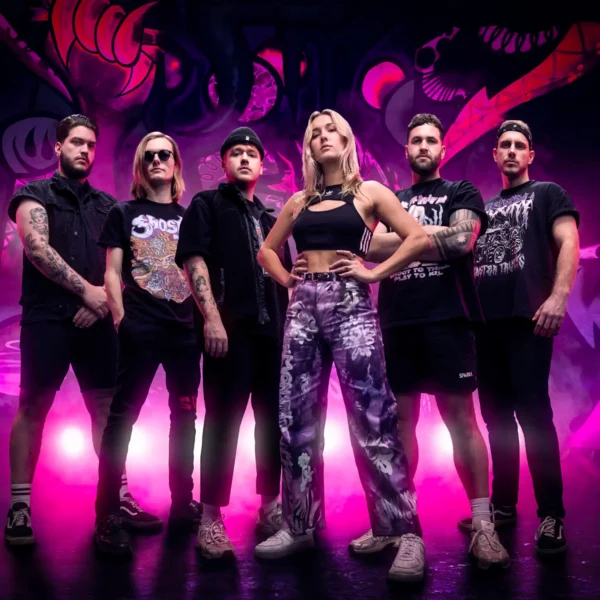 Straatwaarde voor de beste prijs boeken bij Artist Capitol