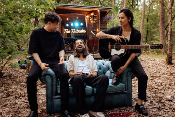 Akoestische band The Tributes boeken bij Artist Capitol voor de beste prijs