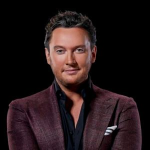 Tino Martin boeken voor de laagste prijs bij Artist Capitol