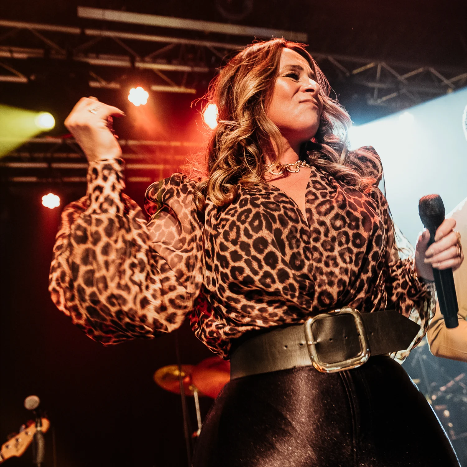 Trijntje Oosterhuis voor de beste prijs boeken bij Artist Capitol