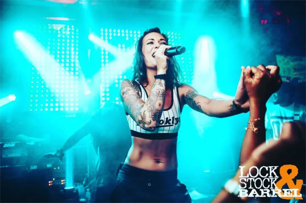 Astrid Kunst voor de beste prijs boeken bij Artist Capitol