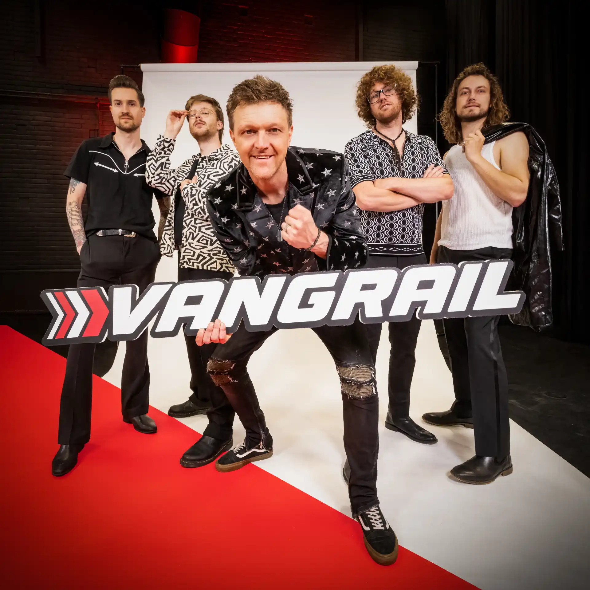 Vangrail boekingen voor de beste prijs bij Artist Capitol