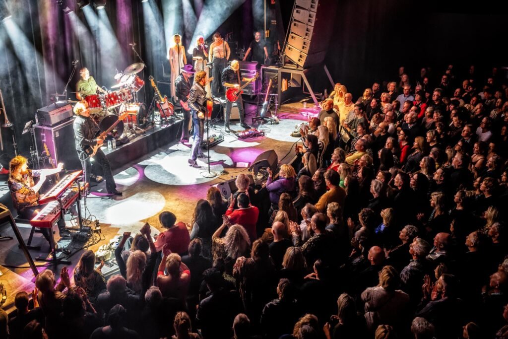 Bouke and Elvis Matters Band boeken voor de beste prijs bij Artist Capitol