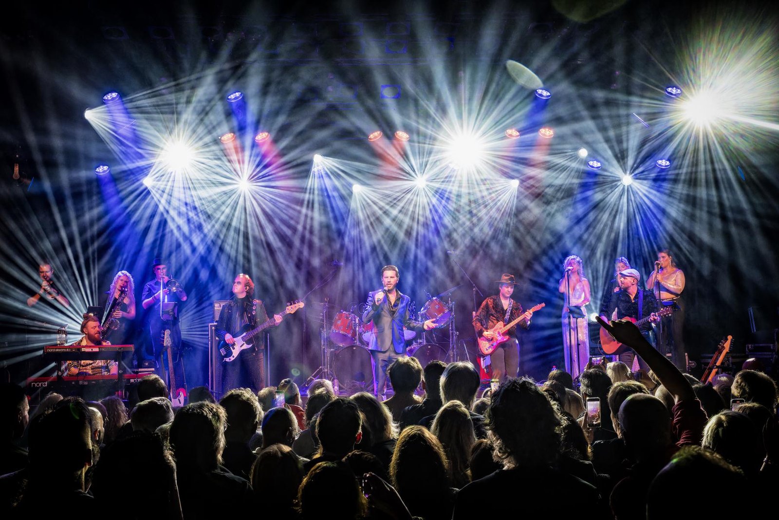 Bouke and Elvis Matters Band boeken voor de beste prijs bij Artist Capitol