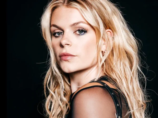 Davina Michelle - Persfoto