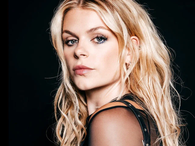 Davina Michelle - Persfoto
