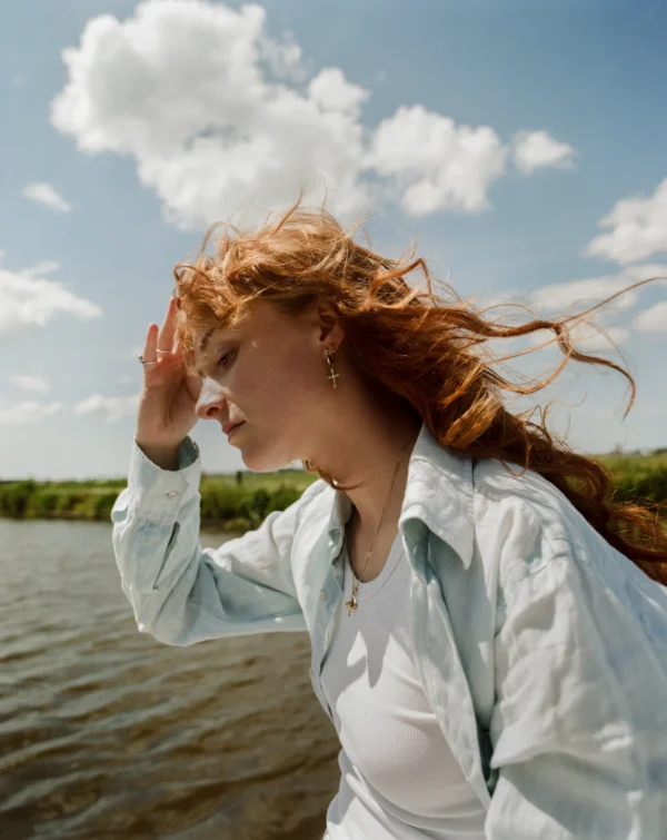 Froukje boeken voor de beste prijs bij Artist Capitol - Persfoto
