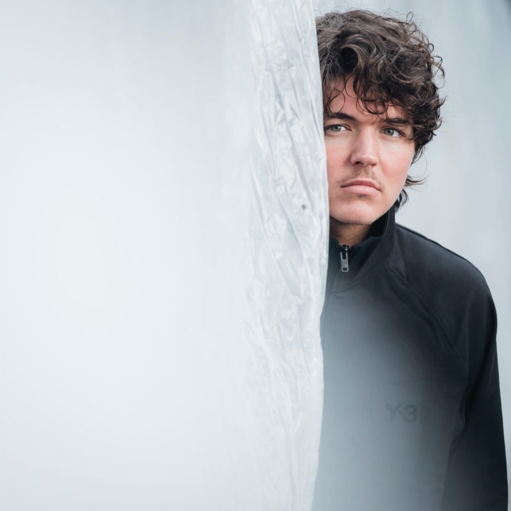 Sem Rozendaal boeken voor de beste prijs bij Artist Capitol