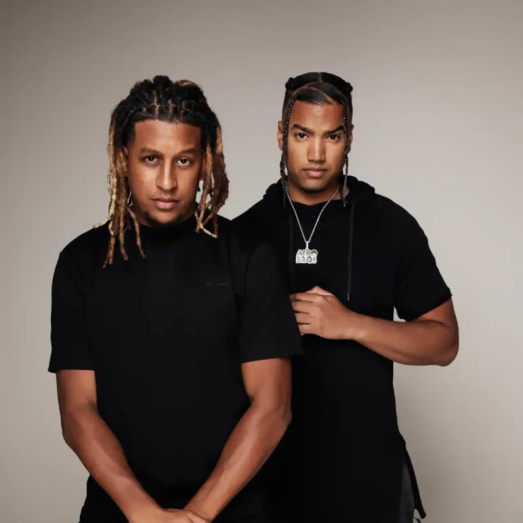 Afro Bros boeken voor de beste prijs bij Artist Capitol -1