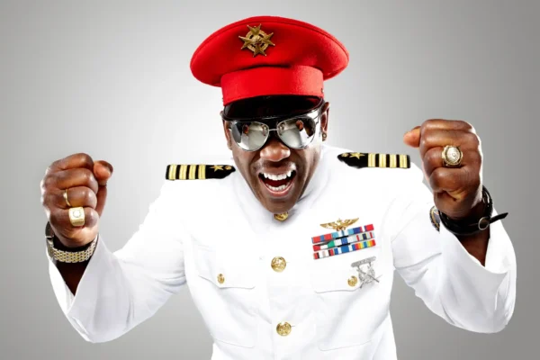 Captain Jack boeken voor de beste prijs bij Artist Capitol -4