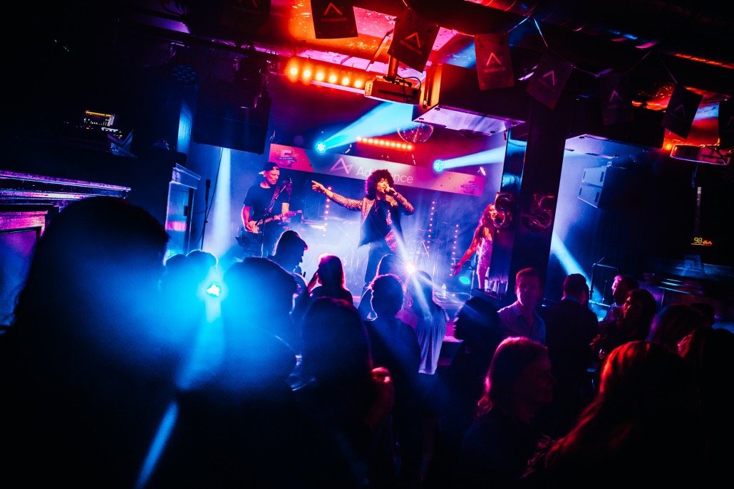 Coverband The Tour boeken voor de beste prijs bij Artist Capitol