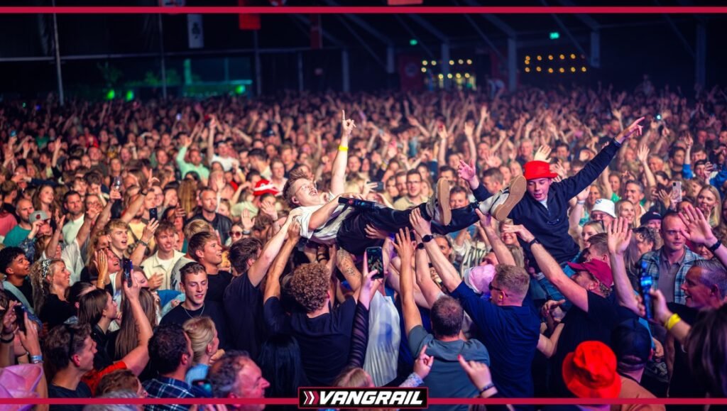 Coverband Vangrail voor de beste prijs boeken bij Artist Capitol