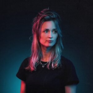 DJ Elaine Thiele boeken voor de beste prijs bij Artist Capitol