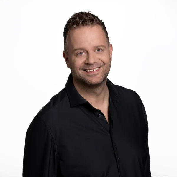 Jeroen van Zelst boeken voor de beste prijs bij Artist Capitol - Persfoto