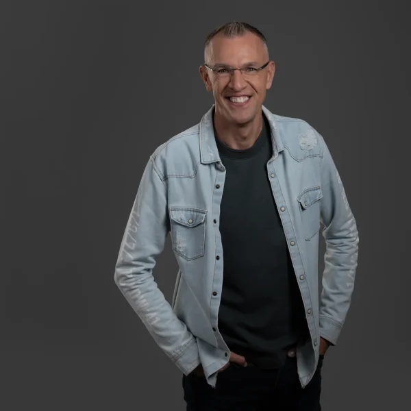 Marco de Hollander boeken voor de beste prijs bij Artist Capitol - Persfoto