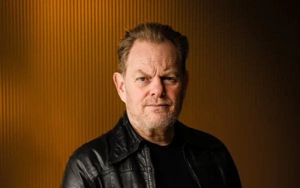 Martijn Fischer boeken voor de beste prijs bij Artist Capitol - Persfoto