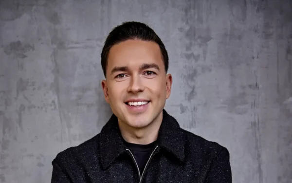 Raymon Hermans boeken voor de beste prijs bij Artist Capitol - Persfoto