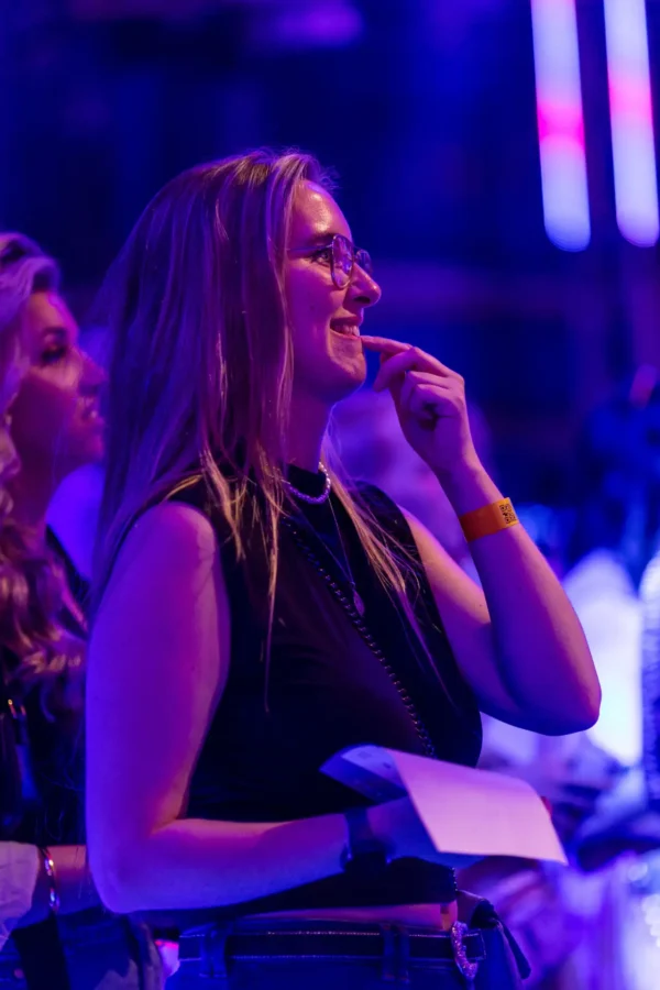 Team Disco Snolly boeken voor de beste prijs bij Artist Capitol -18