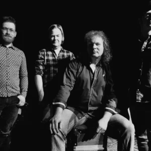 The Fortunate Sons boeken voor de beste prijs bij Artist Capitol - Persfoto