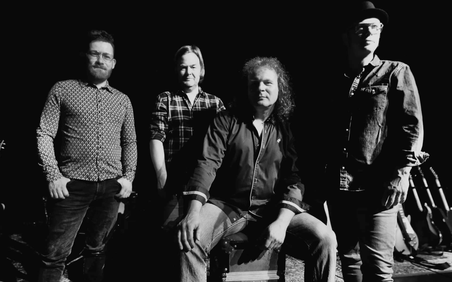 The Fortunate Sons boeken voor de beste prijs bij Artist Capitol - Persfoto