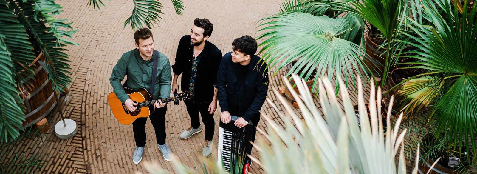 The Tributes boeken bij Artist Capitol voor de scherpste prijs