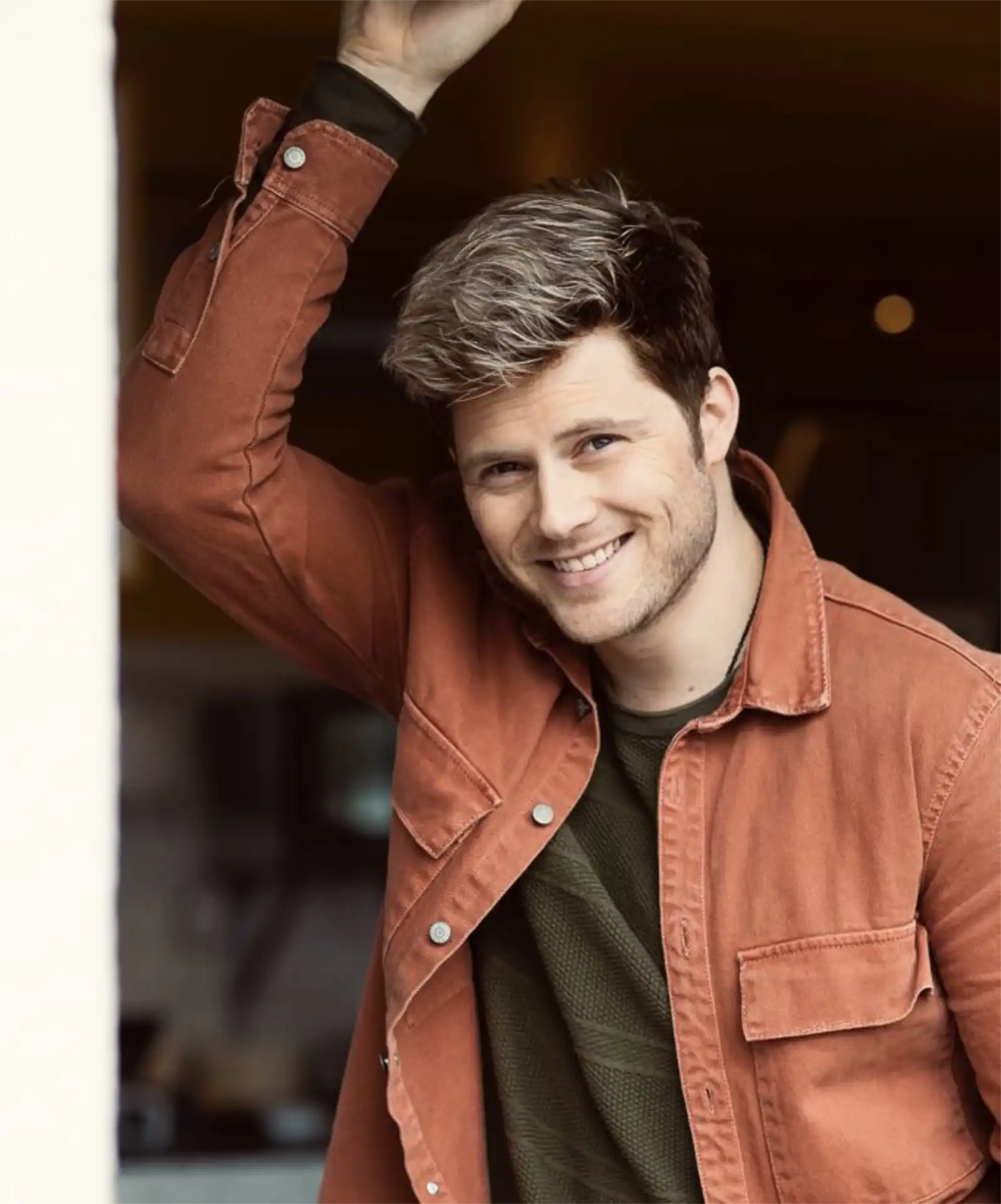 Tim Douwsma boeken voor de beste prijs bij Artist Capitol - Persfoto