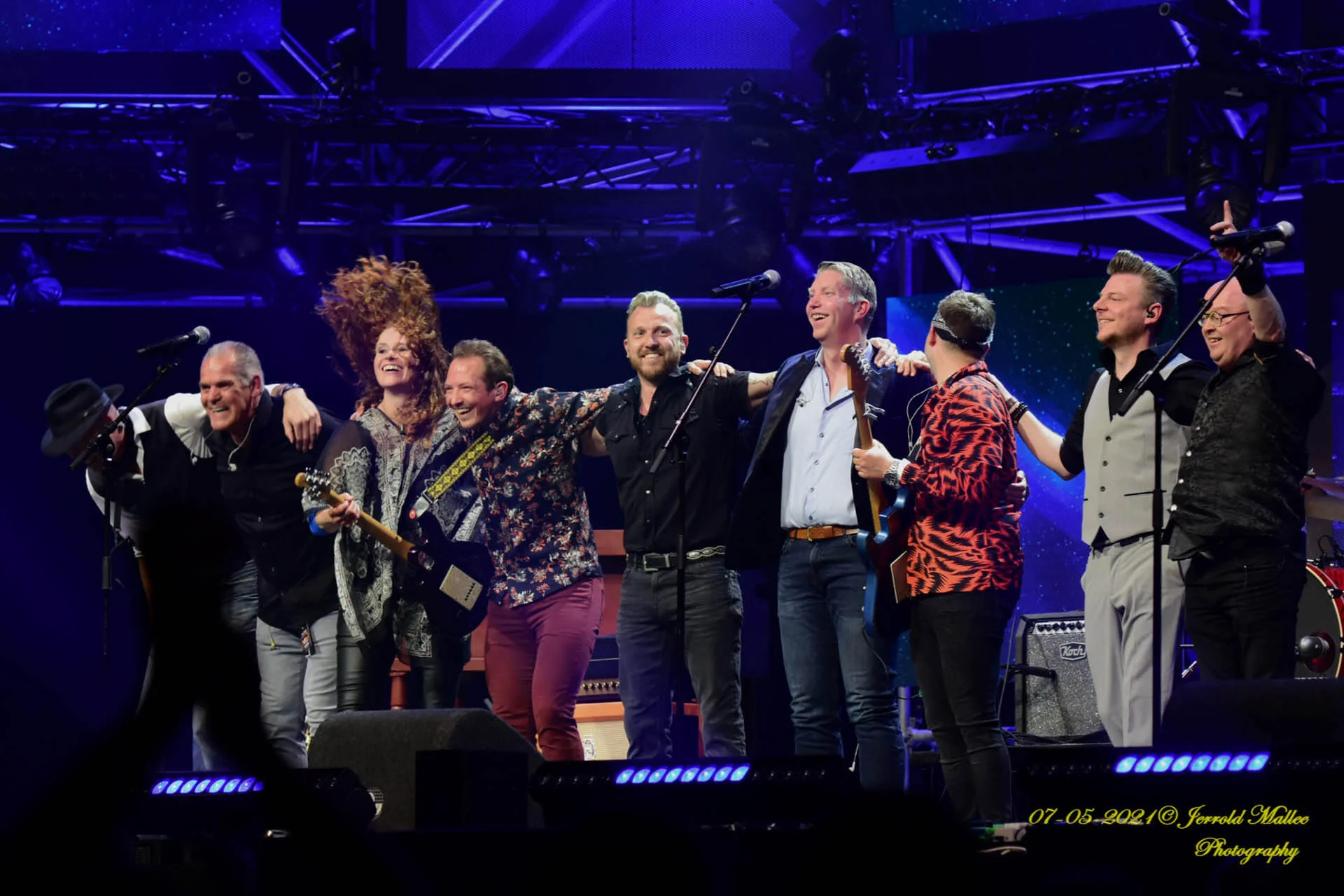 Brucified boeken voor de beste prijs bij Artist Capitol -4