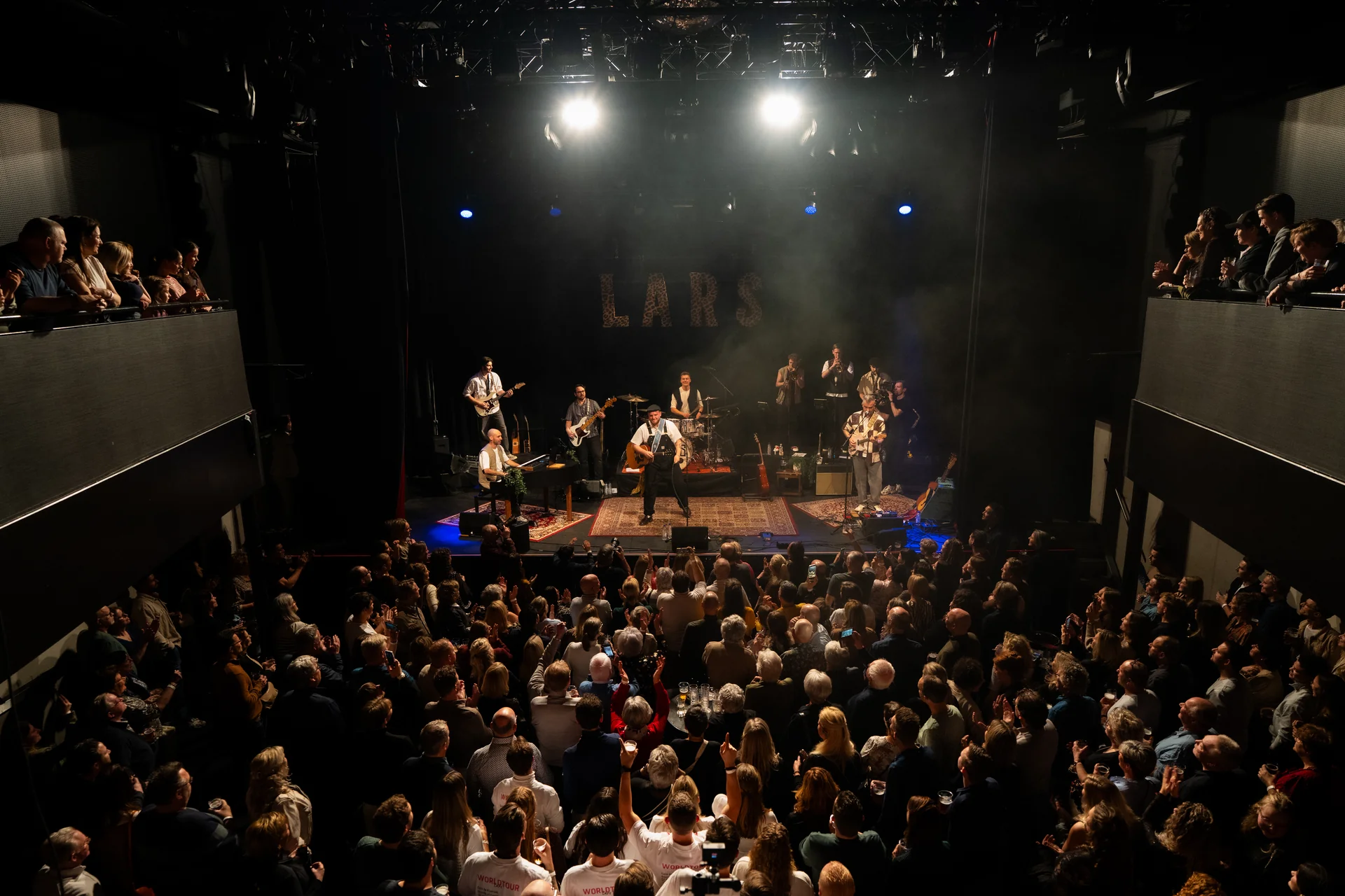 LARS boeken voor de beste prijs bij Artist Capitol -11