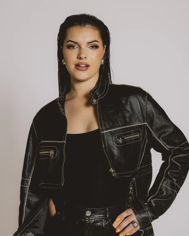 LISADEBROWN – artiestenfoto 1 van 3