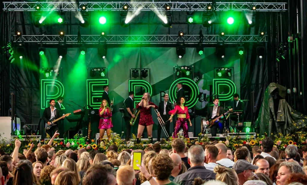 REPOP boeken voor de beste prijs bij Artist Capitol -2