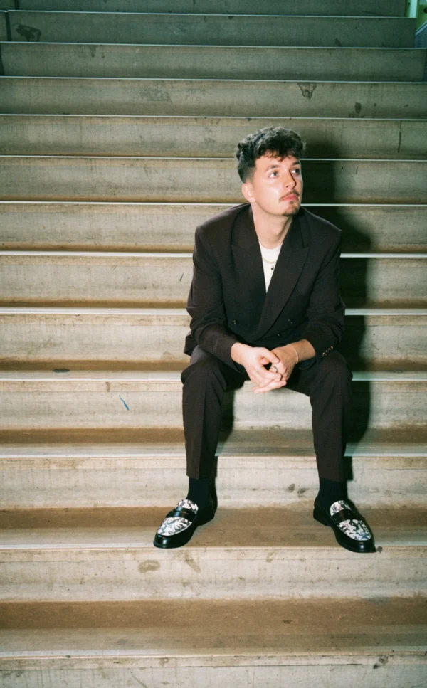 Ruben Hillen boeken voor de beste prijs bij Artist Capitol -3