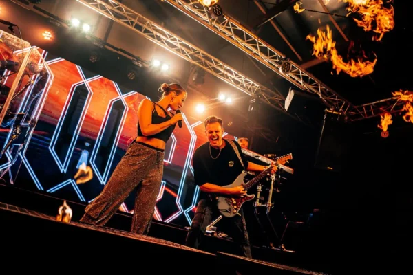SESSION boeken voor de beste prijs bij Artist Capitol -6