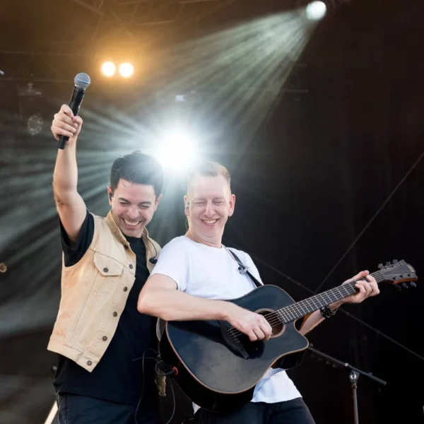STARSTRUCK boeken voor de beste prijs bij Artist Capitol -6