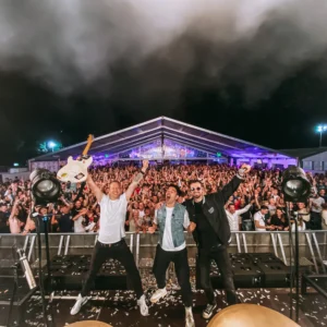 STARSTRUCK boeken voor de beste prijs bij Artist Capitol - Persfoto