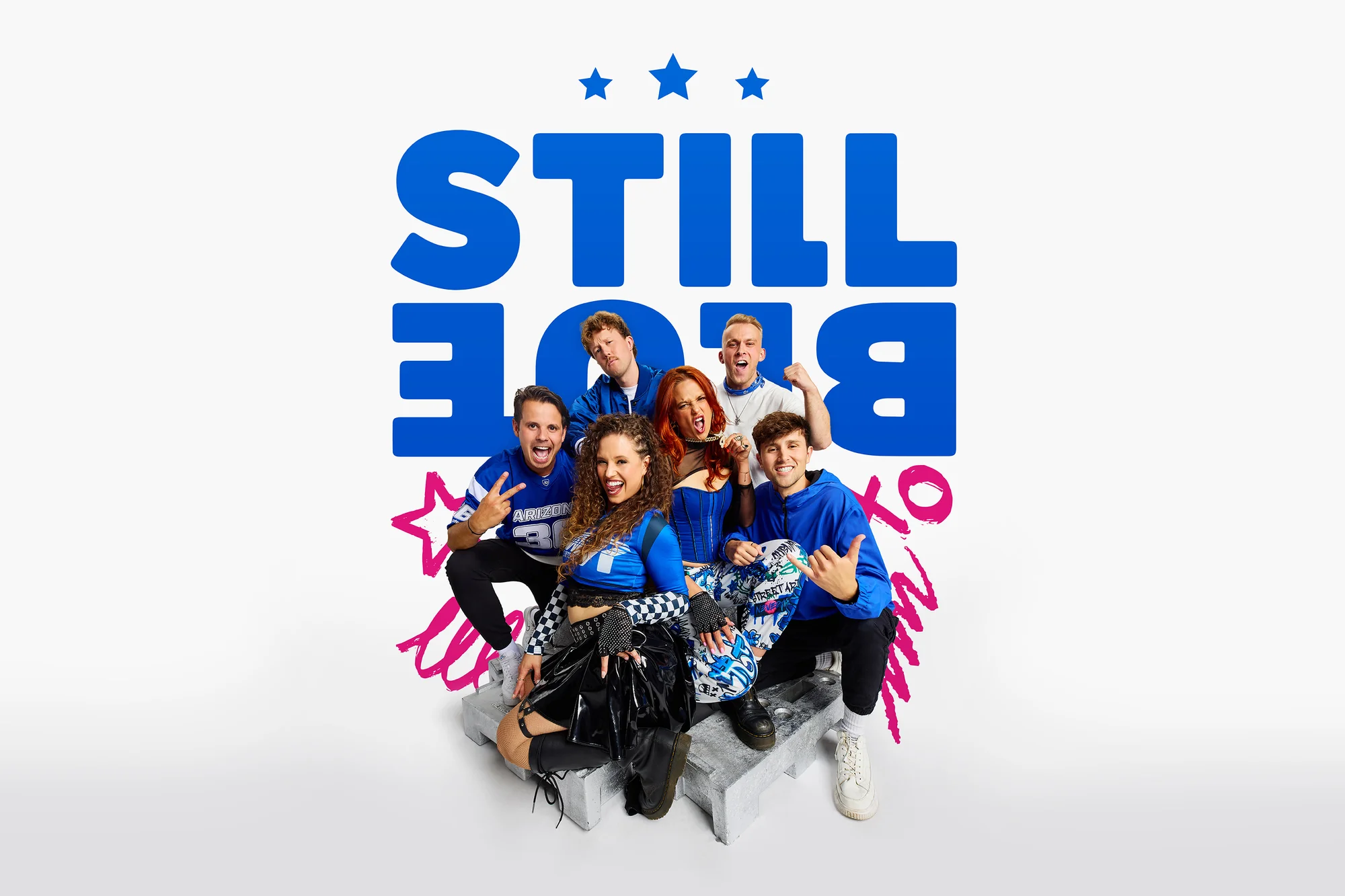 STILL BLUE boeken voor de beste prijs bij Artist Capitol - Persfoto