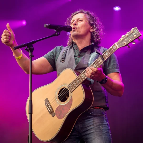 Syb van der Ploeg boeken voor de beste prijs bij Artist Capitol - Persfoto